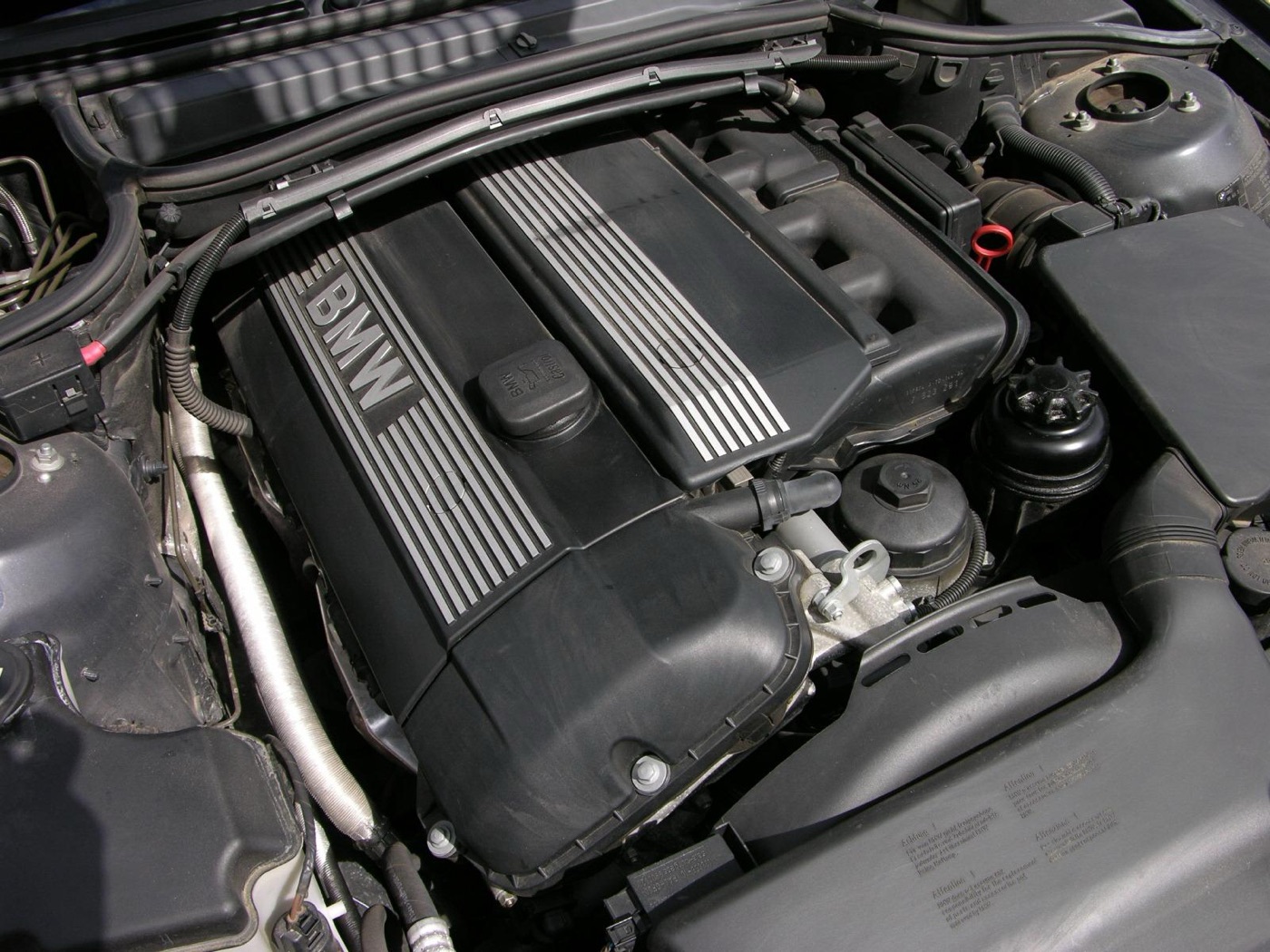 E46 330Ci M54B30 motor bölmesi
